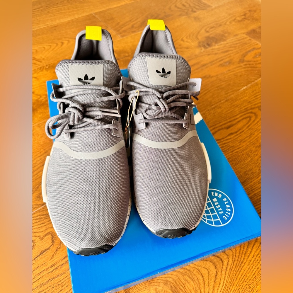 Adidas NMD_R1 men